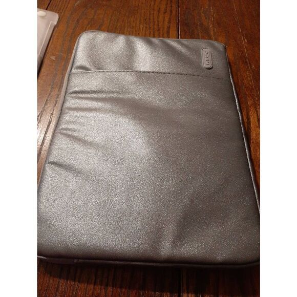 New KECC Silver and Clear Floral Butterfly MacBook Pro 13" Sleeve and Protection - Picture 4 of 5